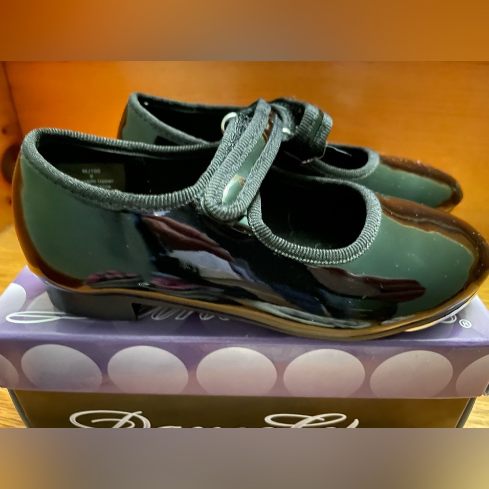 EUC Toddler Tap Shoes